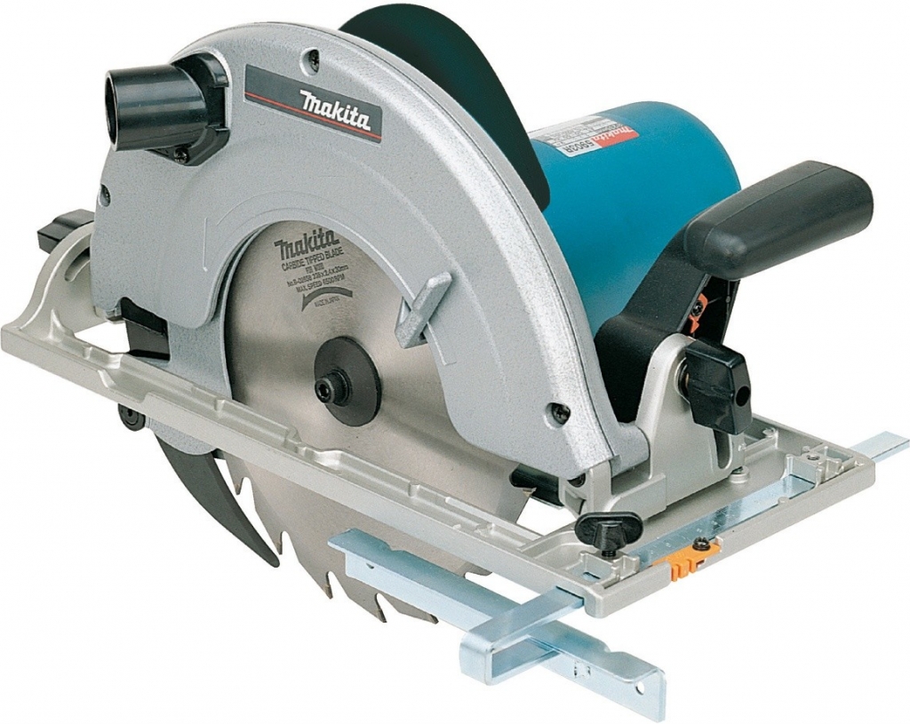 MAKITA 5903R kotoučová pila 235mm